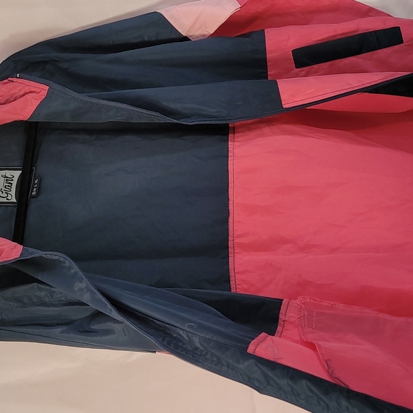 Beautiful Giant Women's Small Wind Hooded Breaker Size Small - Picture 4 of 14